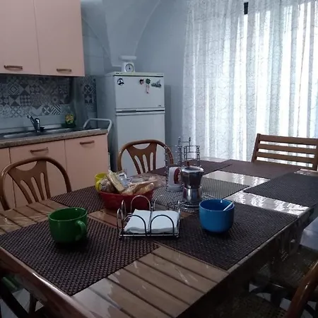 Apartment Tourist House La Castellana *